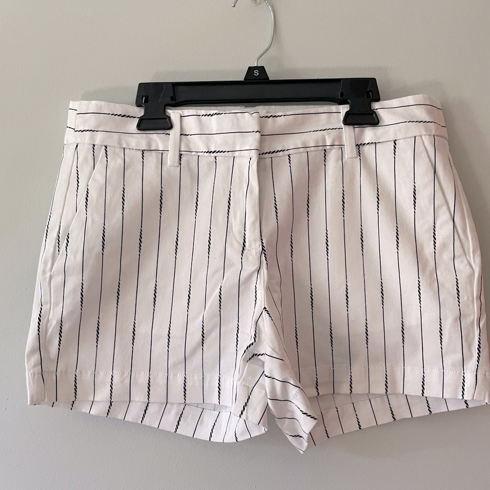 EUC Nautica shorts